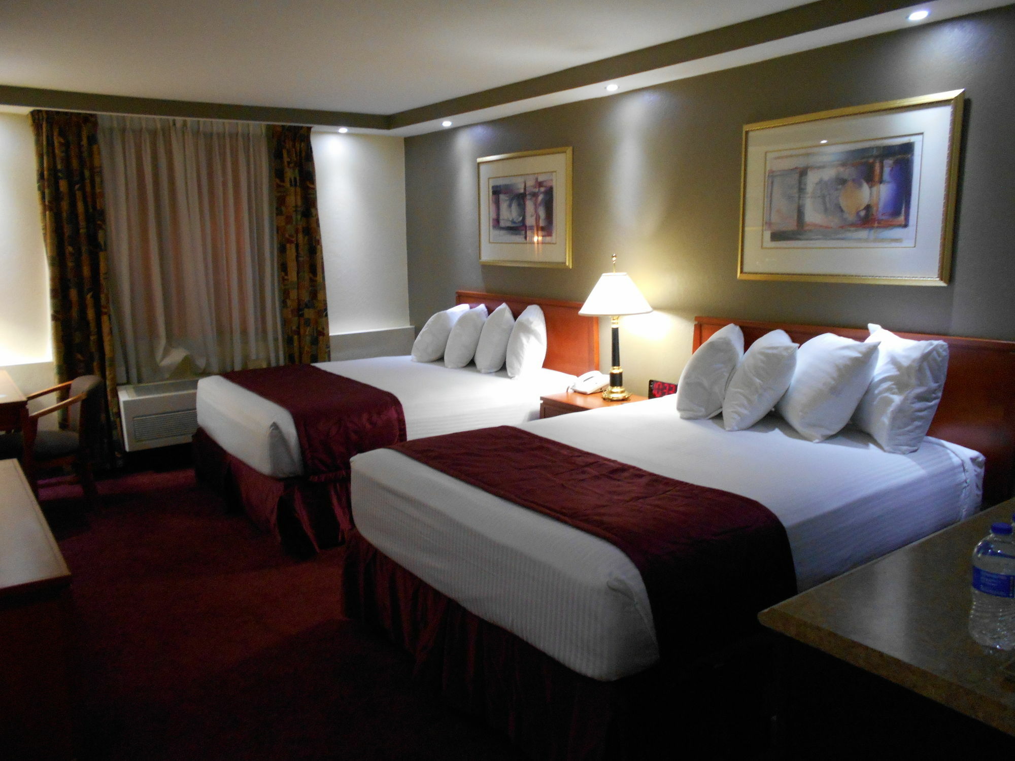 Best Host Inn Plaza Kansas City South Grandview Dış mekan fotoğraf
